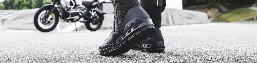 Touren-Motorradstiefel für Herren zum besten Preis bei Degriffbike