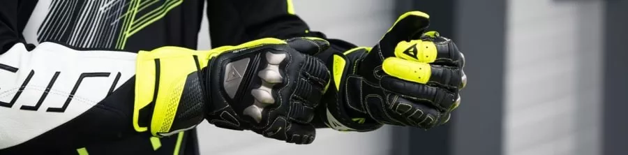 Motorcycle gloves at the best price at Degriffbike Geneva